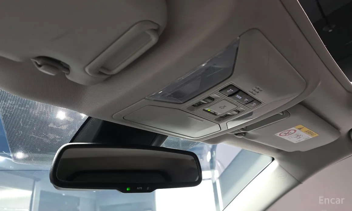 Фото 19 - Toyota RAV4