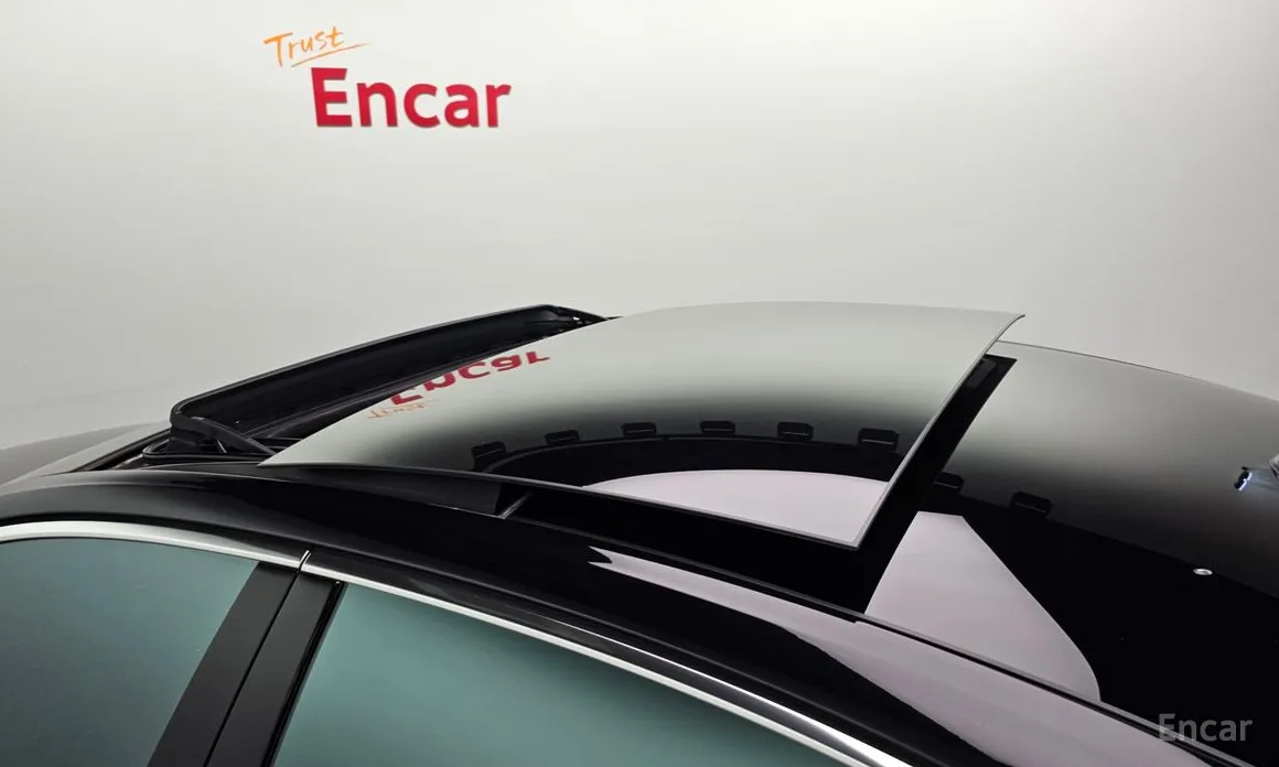 Фото 19 - Audi A8