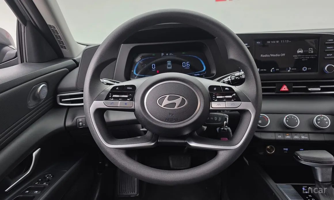 Фото 13 - Hyundai Avante