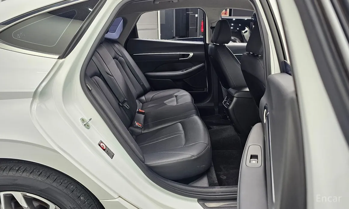 Фото 12 - Hyundai Sonata