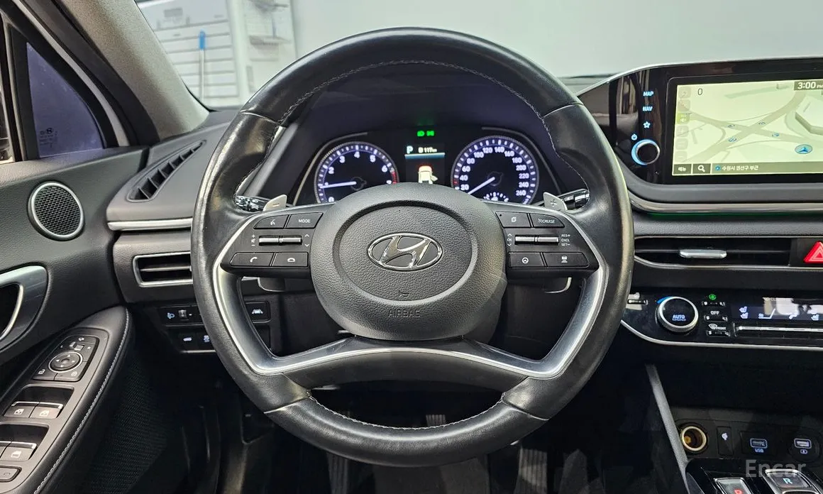 Фото 13 - Hyundai Sonata