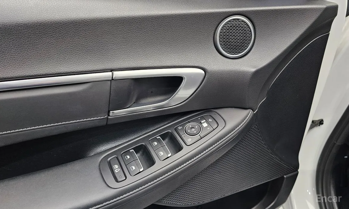 Фото 16 - Hyundai Sonata