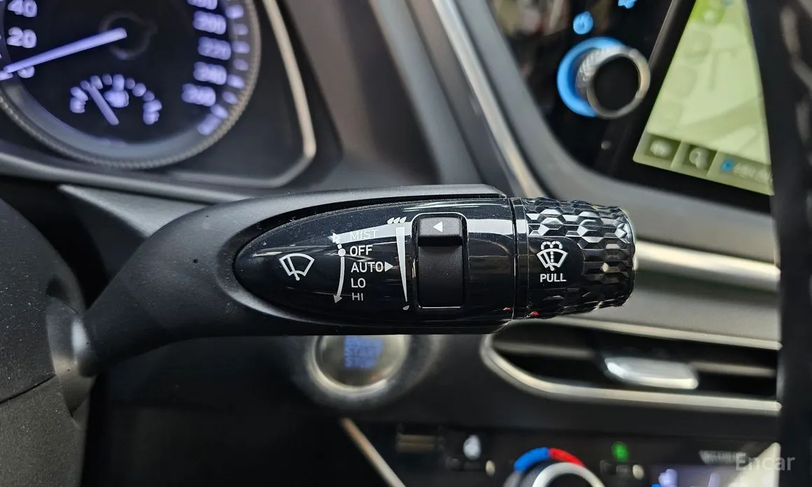 Фото 18 - Hyundai Sonata