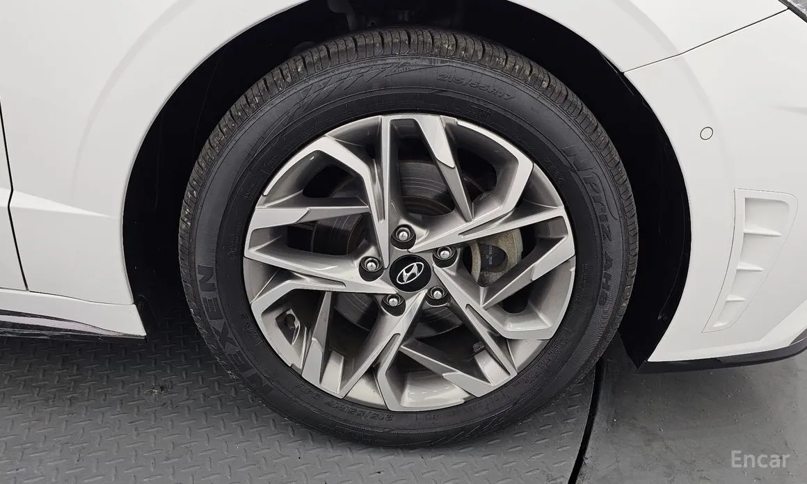 Фото 5 - Hyundai Sonata