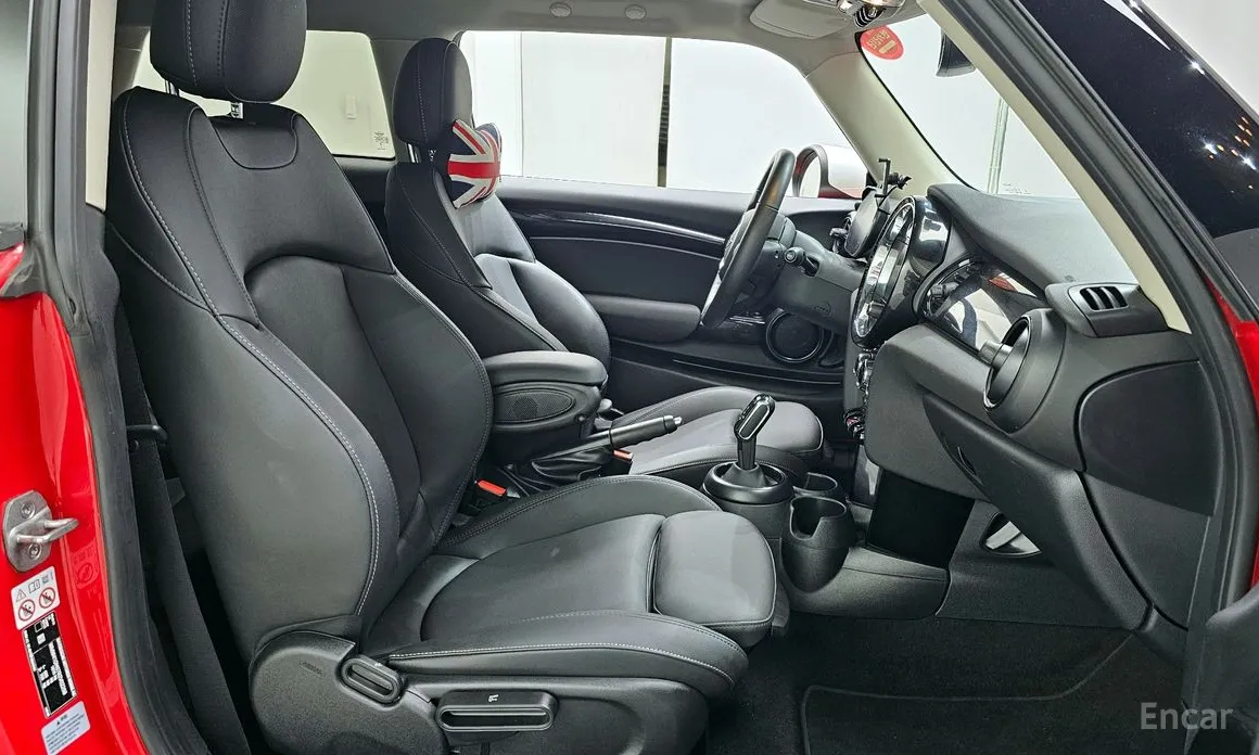 Фото 10 - Mini Cooper