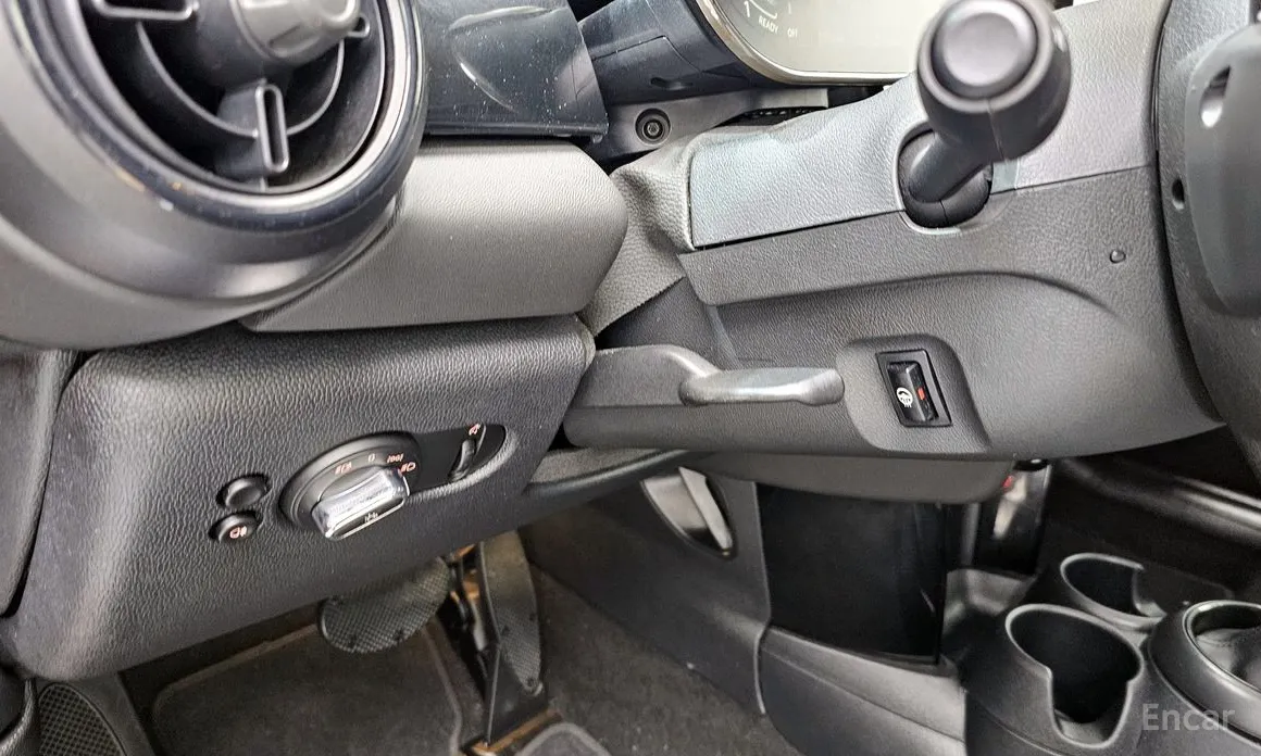 Фото 17 - Mini Cooper