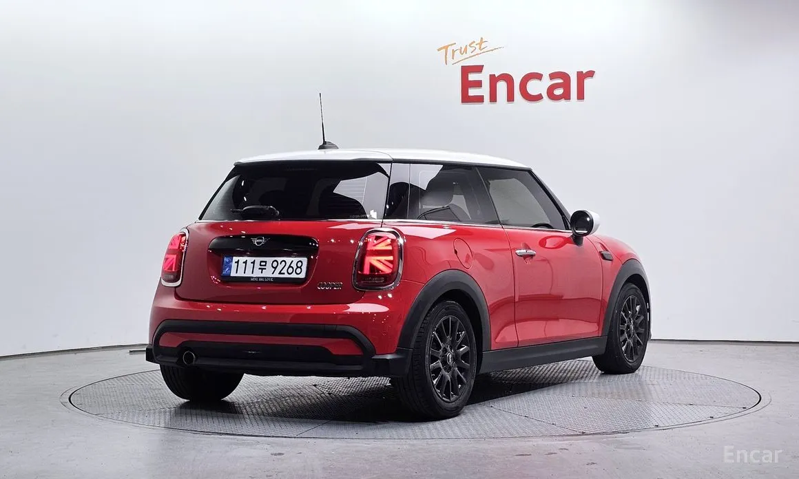 Фото 2 - Mini Cooper