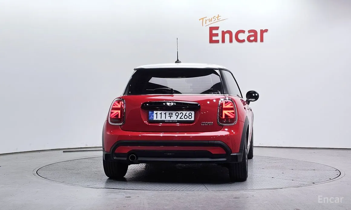 Фото 4 - Mini Cooper