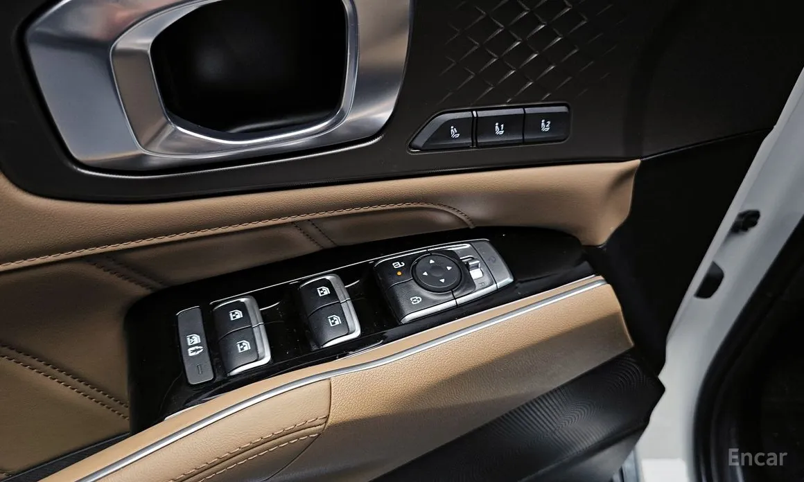 Фото 14 - Kia Sorento