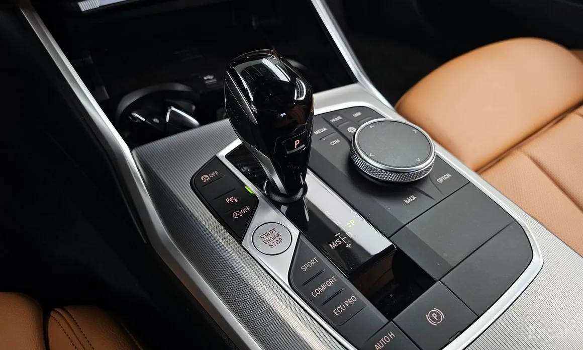 BMW 3 Series 2019 320i M Sport
