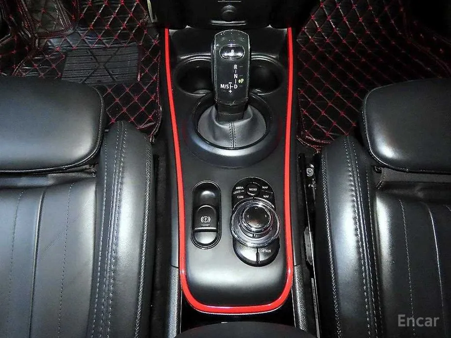 Фото 12 - Mini Countryman