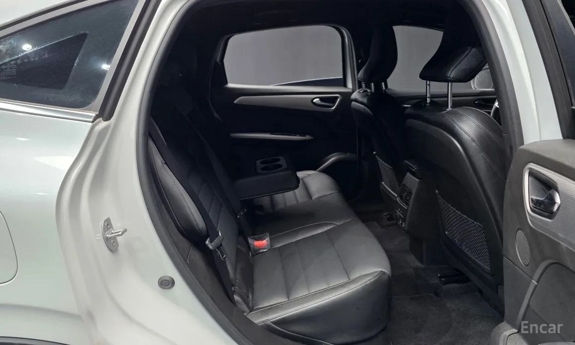 Фото 12 - Renault XM3