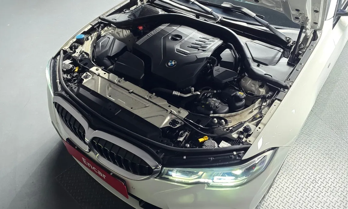 BMW 3 Series 2019 320i M Sport