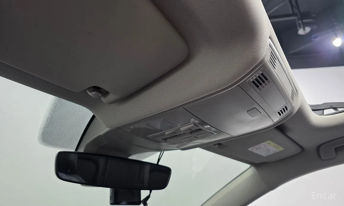 Фото 18 - Volkswagen Jetta