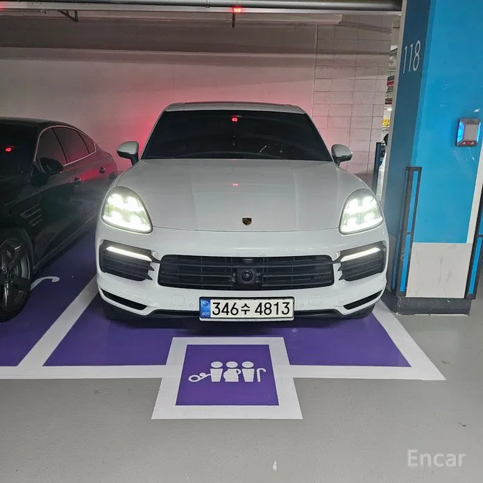 Фото 1 - Porsche Cayenne