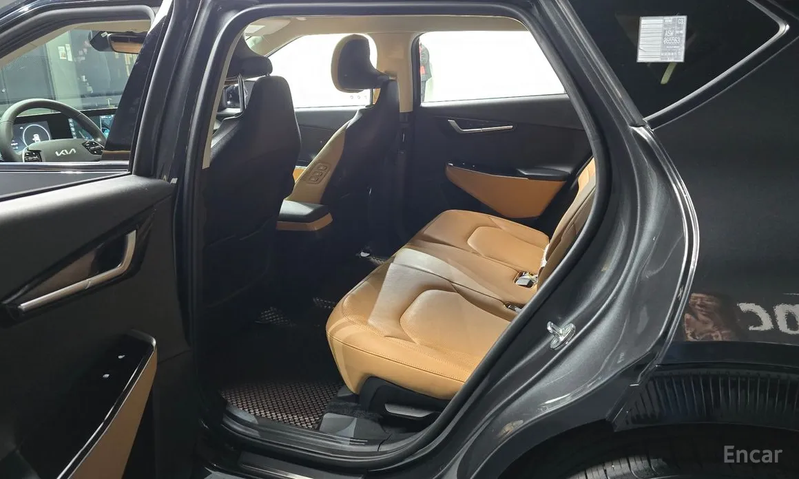 Фото 11 - Kia EV6