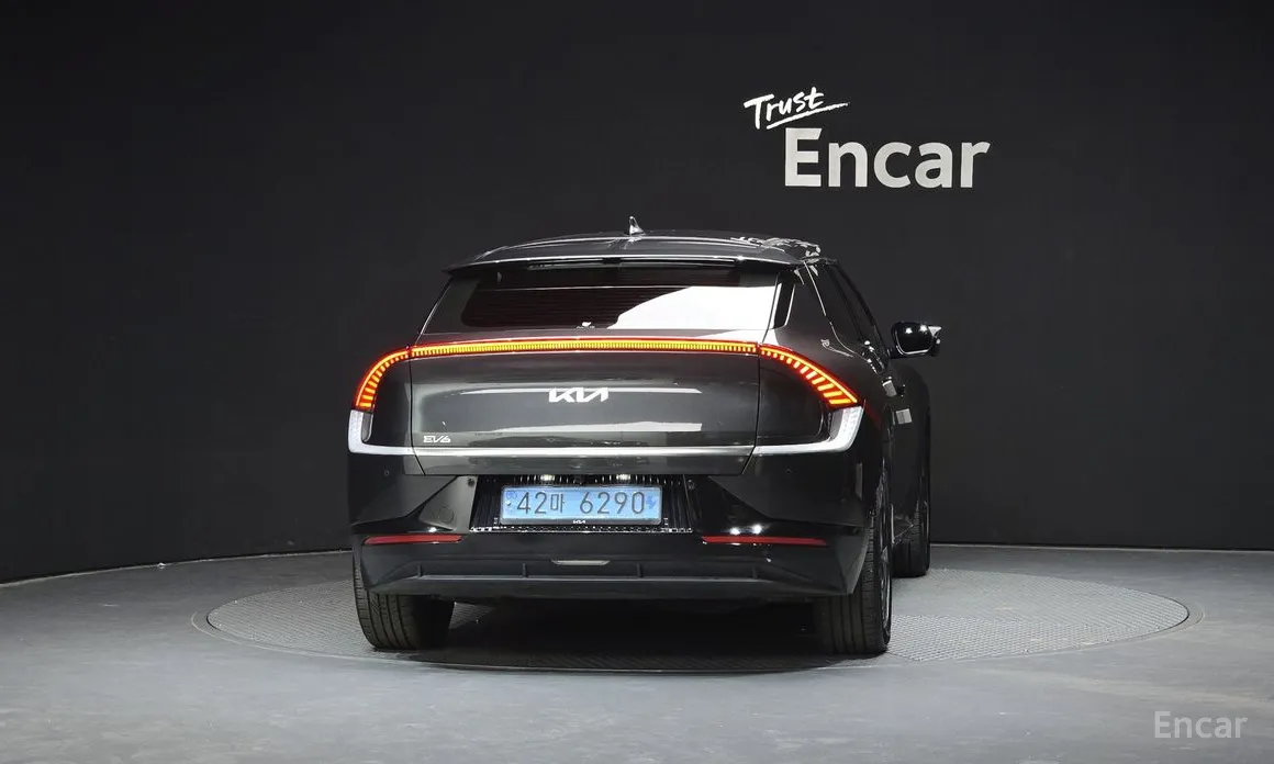 Фото 4 - Kia EV6