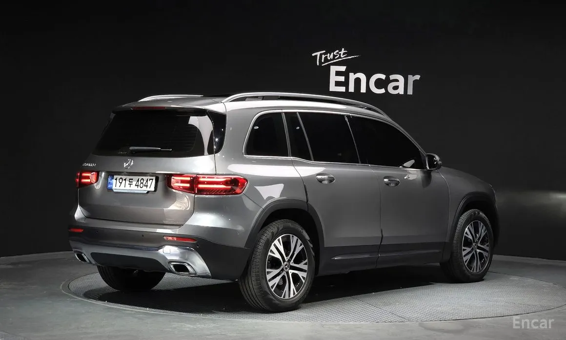 Mercedes-Benz GLB-Class 2020 GLB200 d