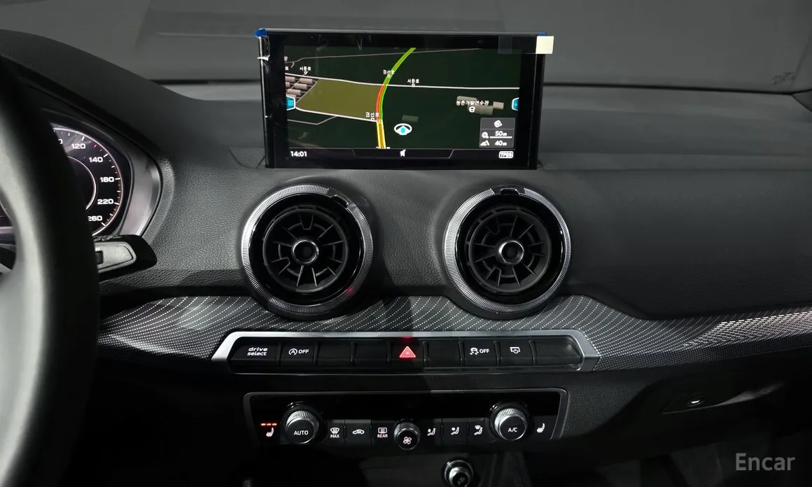 Audi Q2 2017 35 TDI Premium