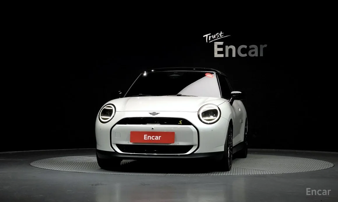 Фото 3 - Mini Cooper