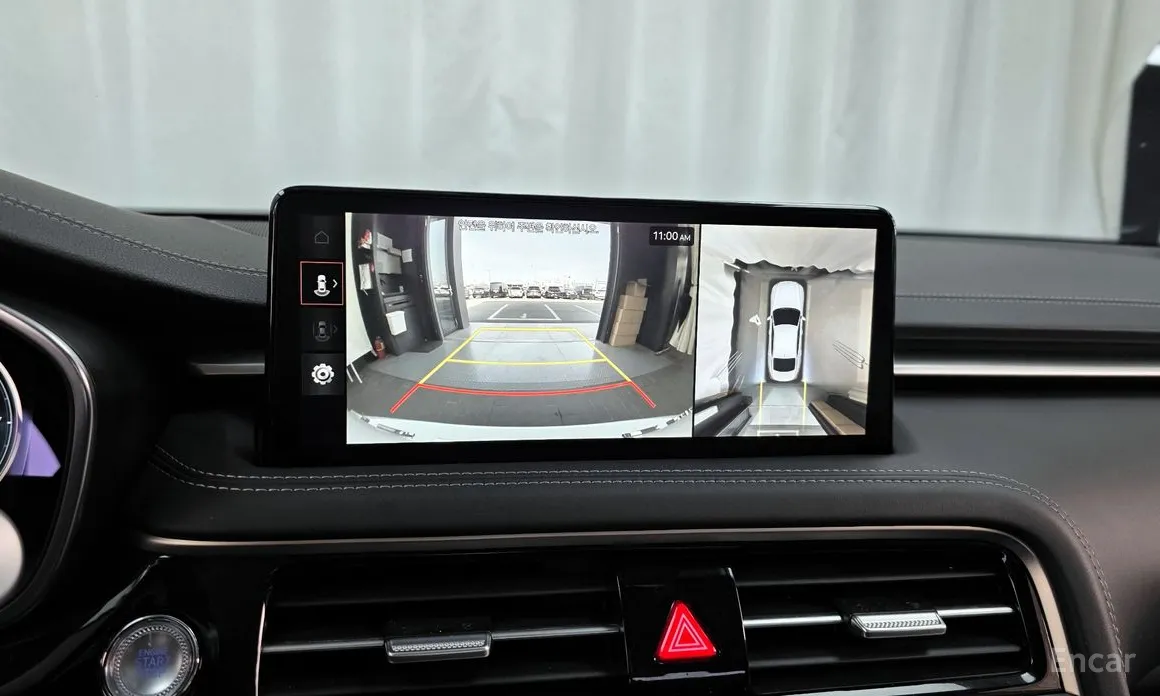 Фото 15 - Genesis G70