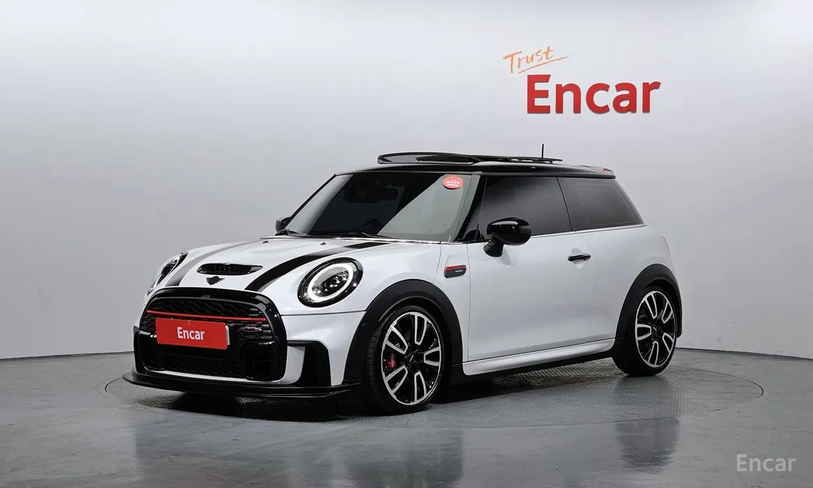 Фото 1 - Mini Cooper