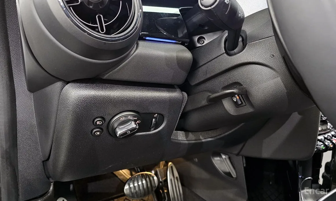 Фото 15 - Mini Cooper