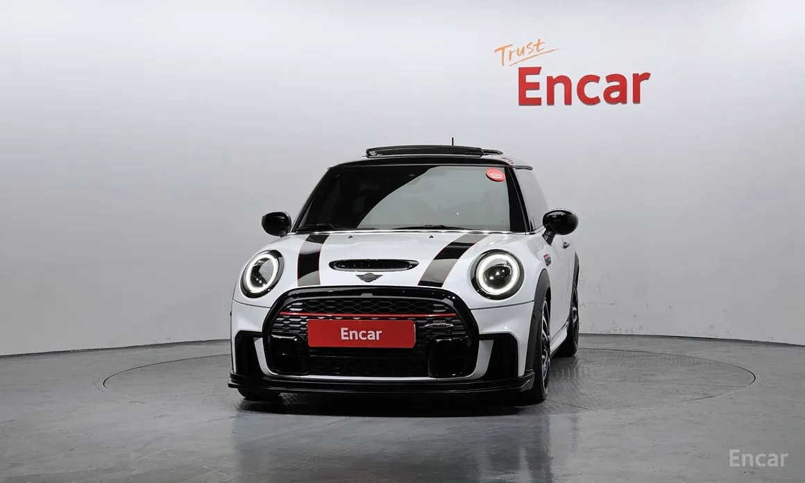 Фото 3 - Mini Cooper