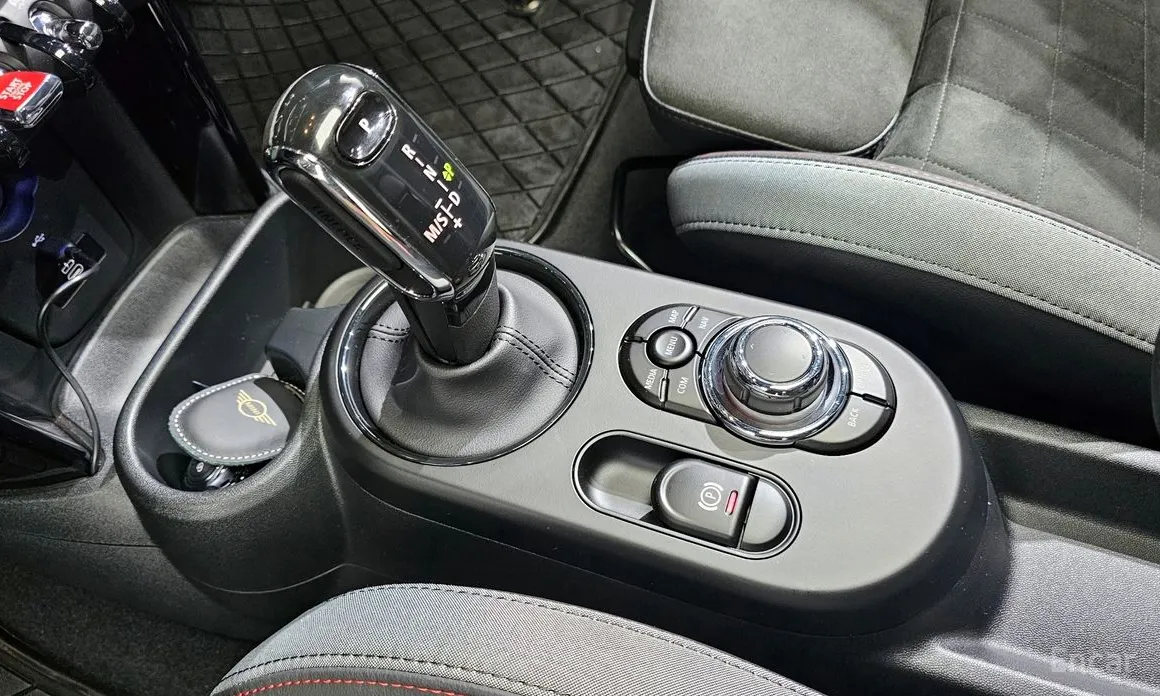 Фото 9 - Mini Cooper