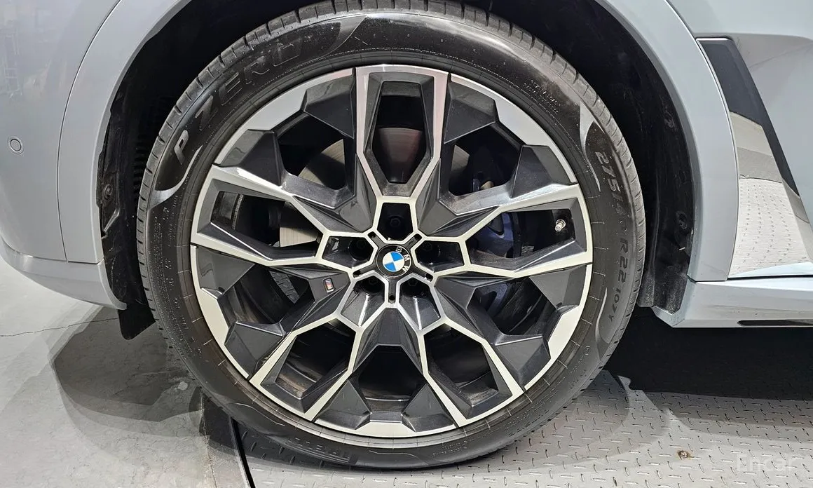 Фото 5 - BMW X7