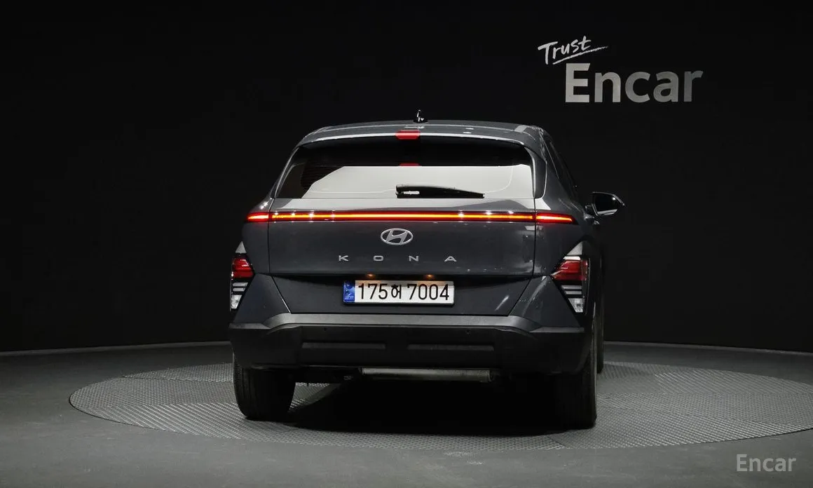 Фото 4 - Hyundai Kona