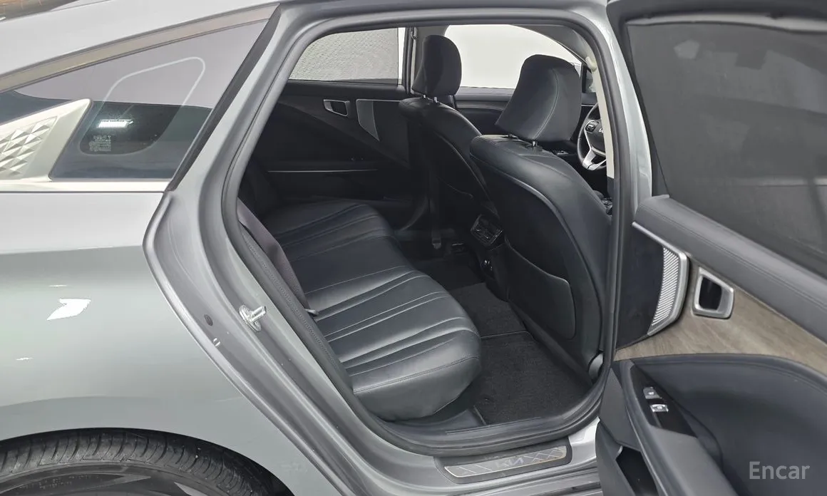 Фото 12 - Kia K8