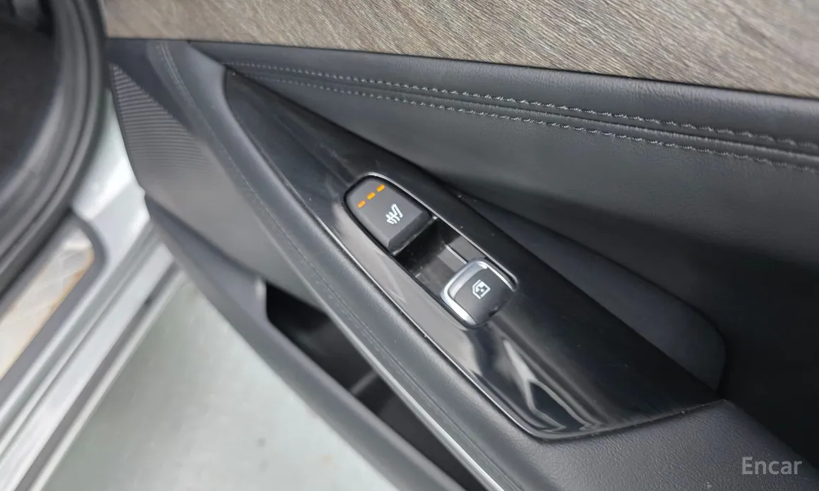 Фото 19 - Kia K8