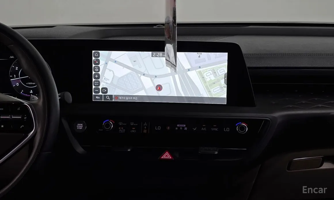 Фото 14 - Kia K8