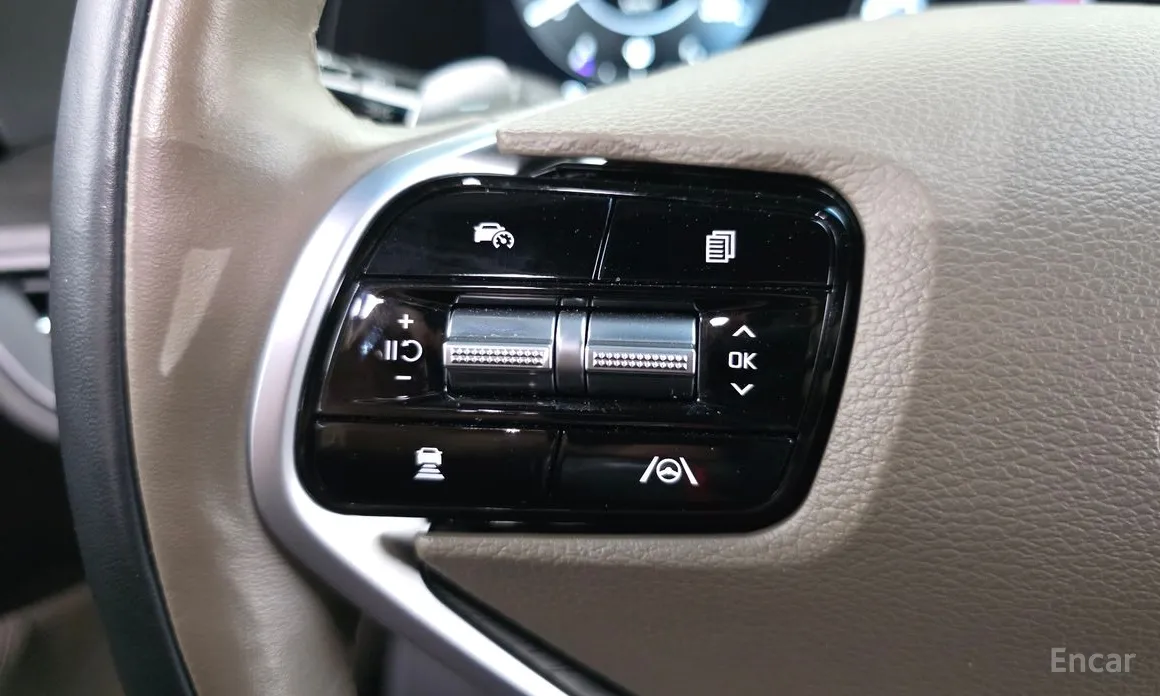 Фото 18 - Kia K8