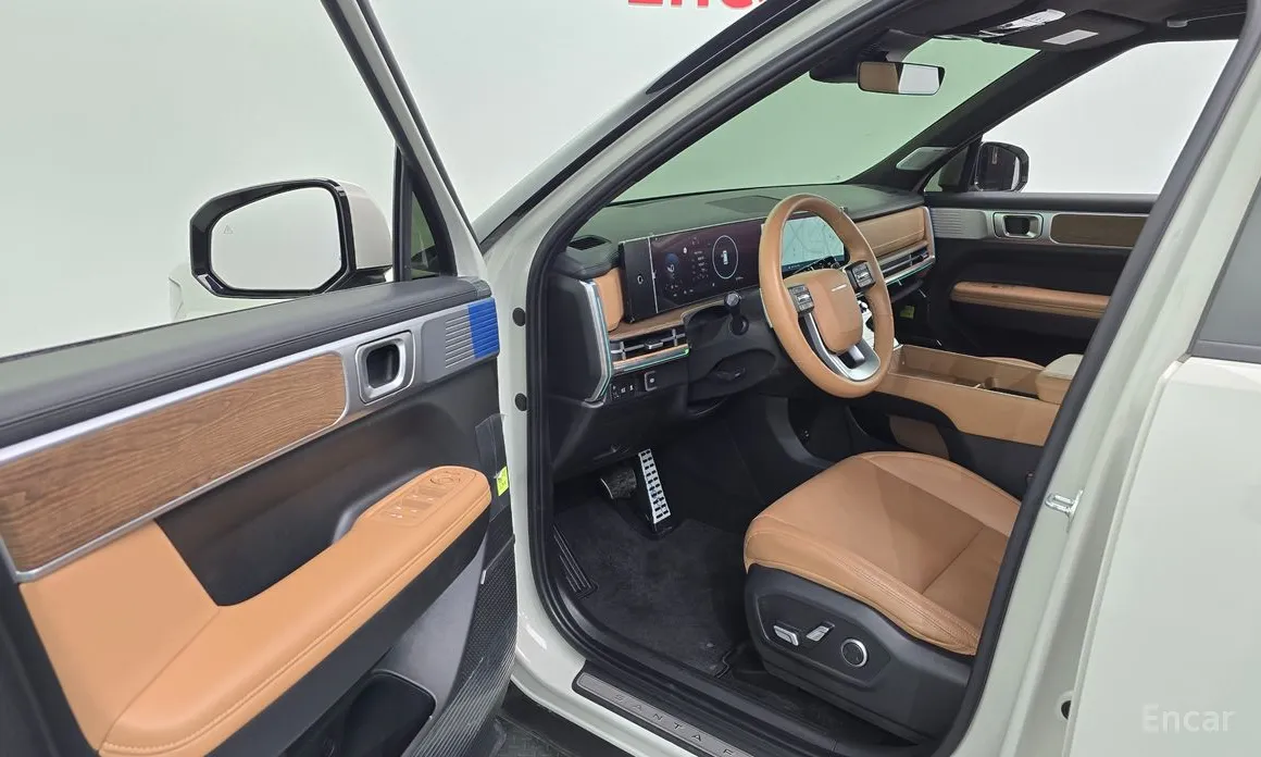 Фото 10 - Hyundai Santa Fe