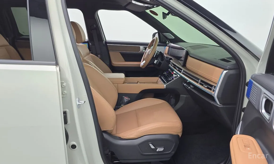 Фото 11 - Hyundai Santa Fe