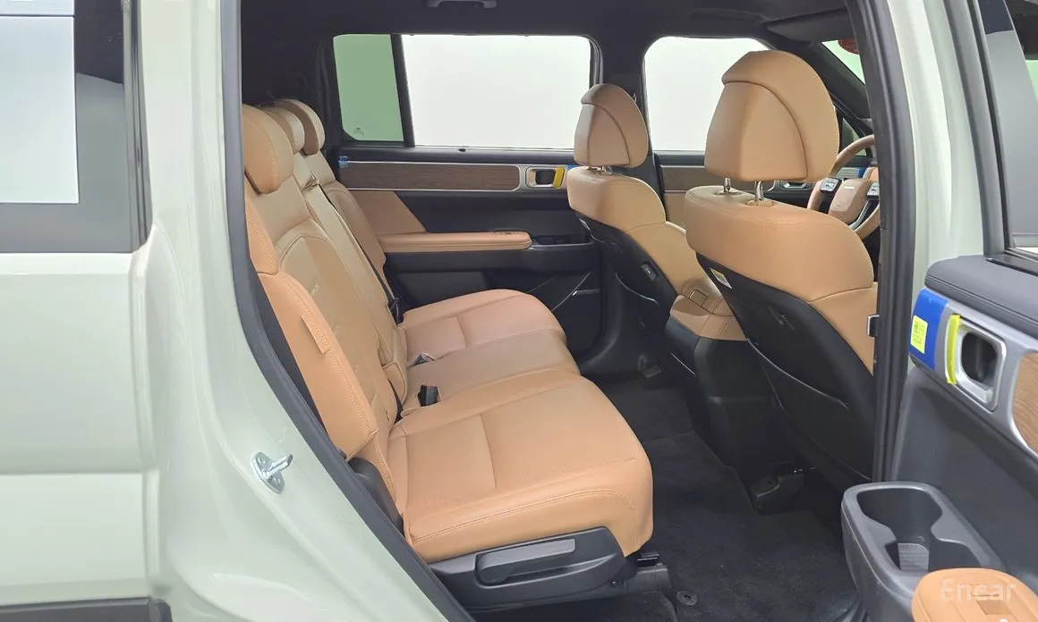 Фото 12 - Hyundai Santa Fe