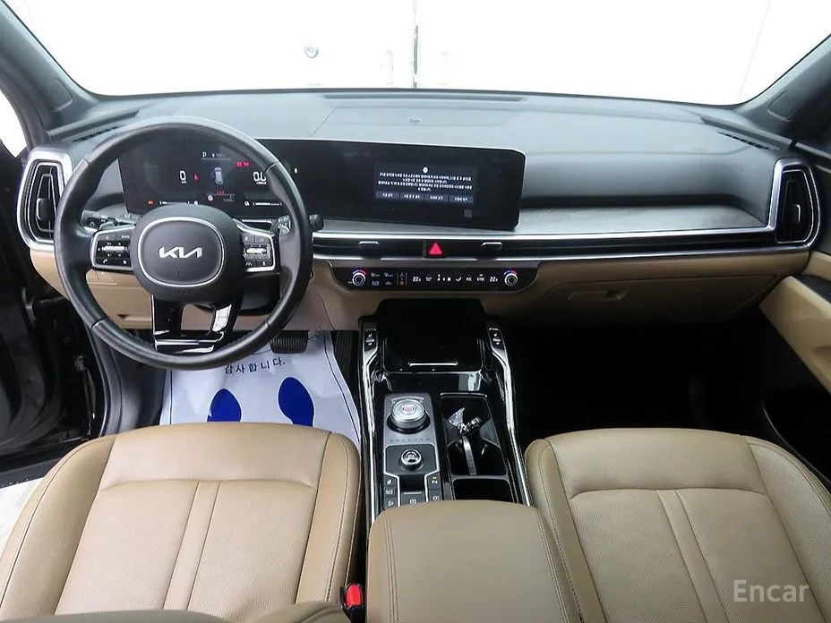 Photo 8 - Kia Sorento