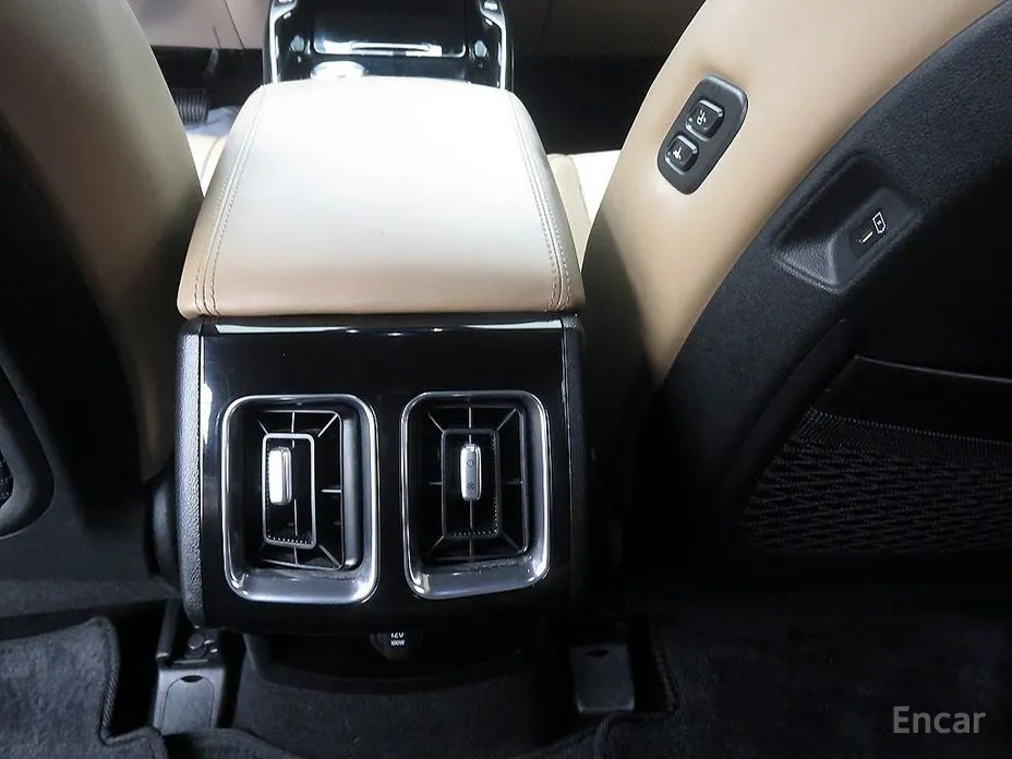 Photo 9 - Kia Sorento