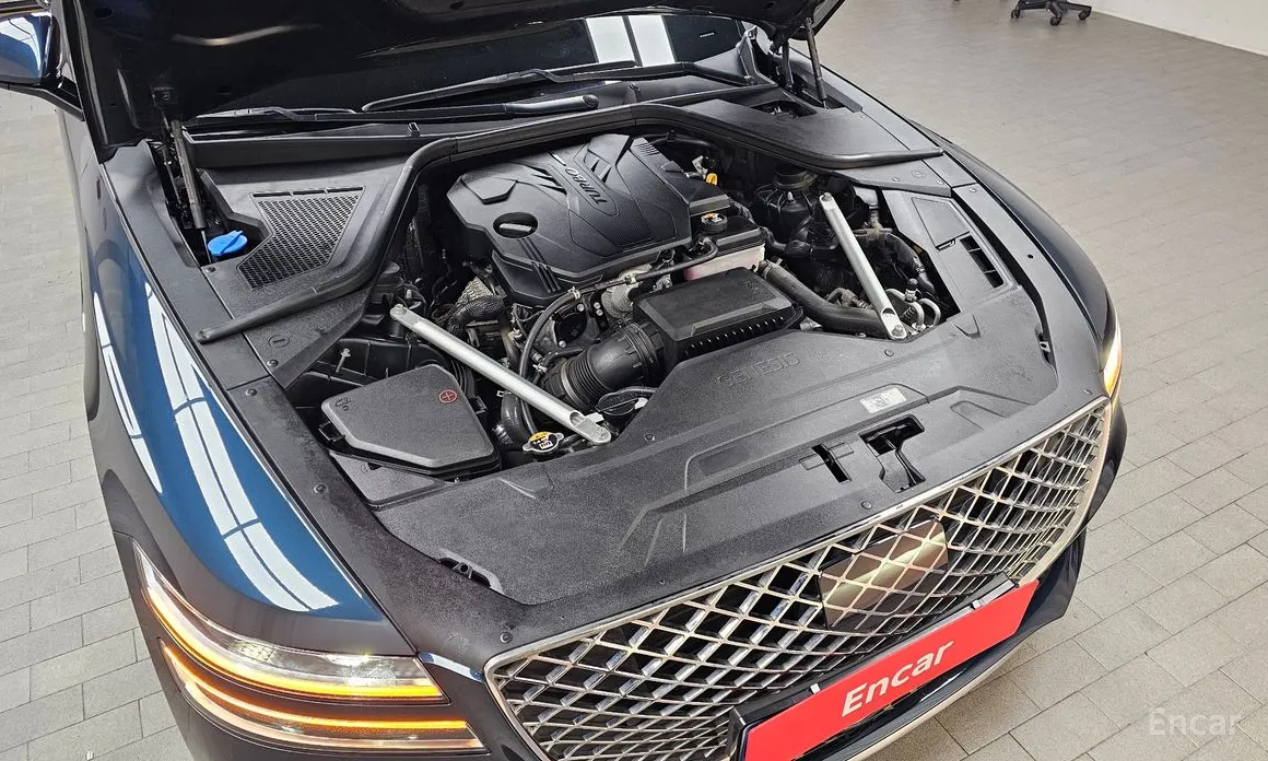 Фото 6 - Genesis G80