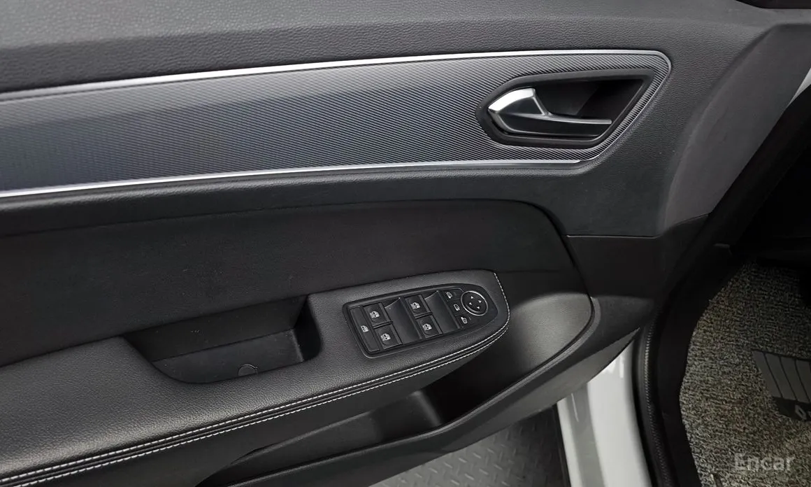 Фото 18 - Renault XM3