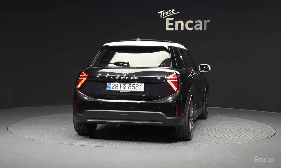 Фото 4 - Mini Cooper