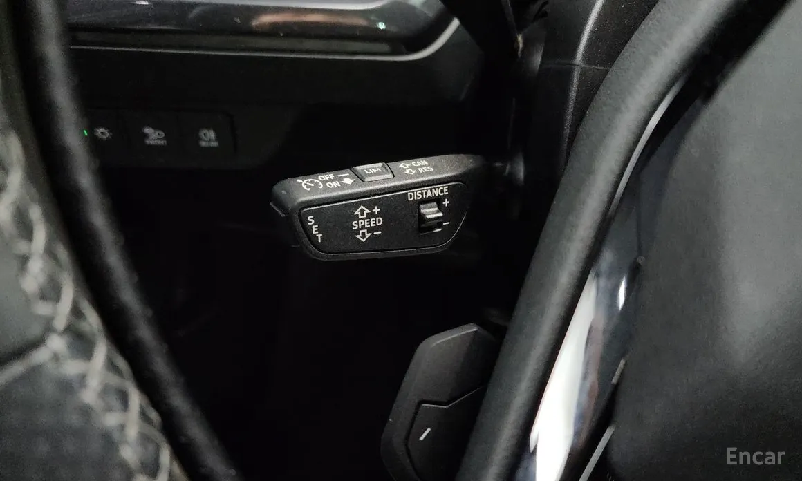 Фото 17 - Audi Q4 e-tron