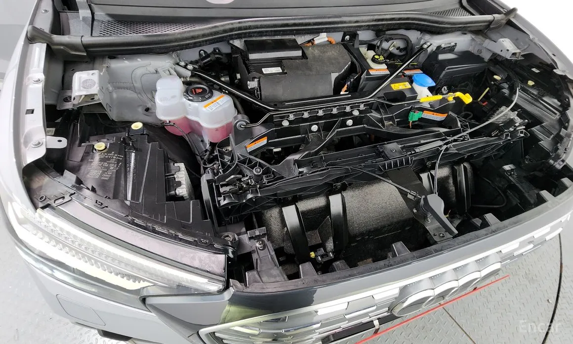 Фото 6 - Audi Q4 e-tron