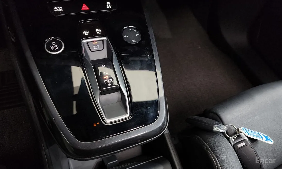 Фото 9 - Audi Q4 e-tron