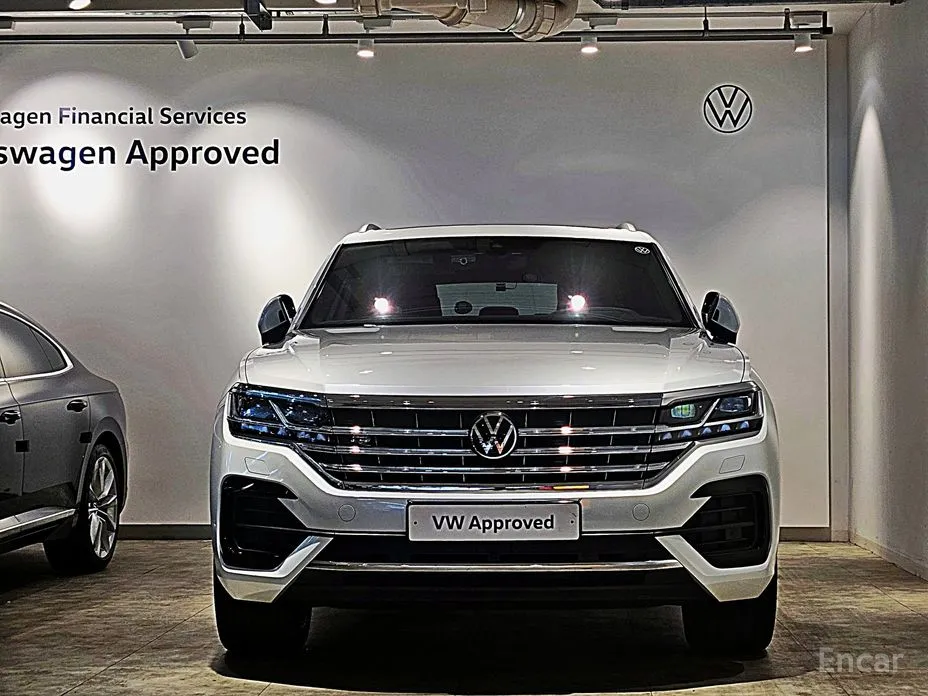 Photo 3 - Volkswagen Touareg