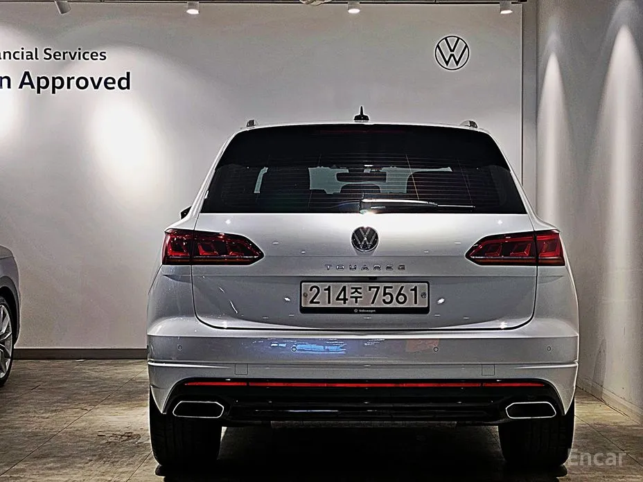 Photo 4 - Volkswagen Touareg