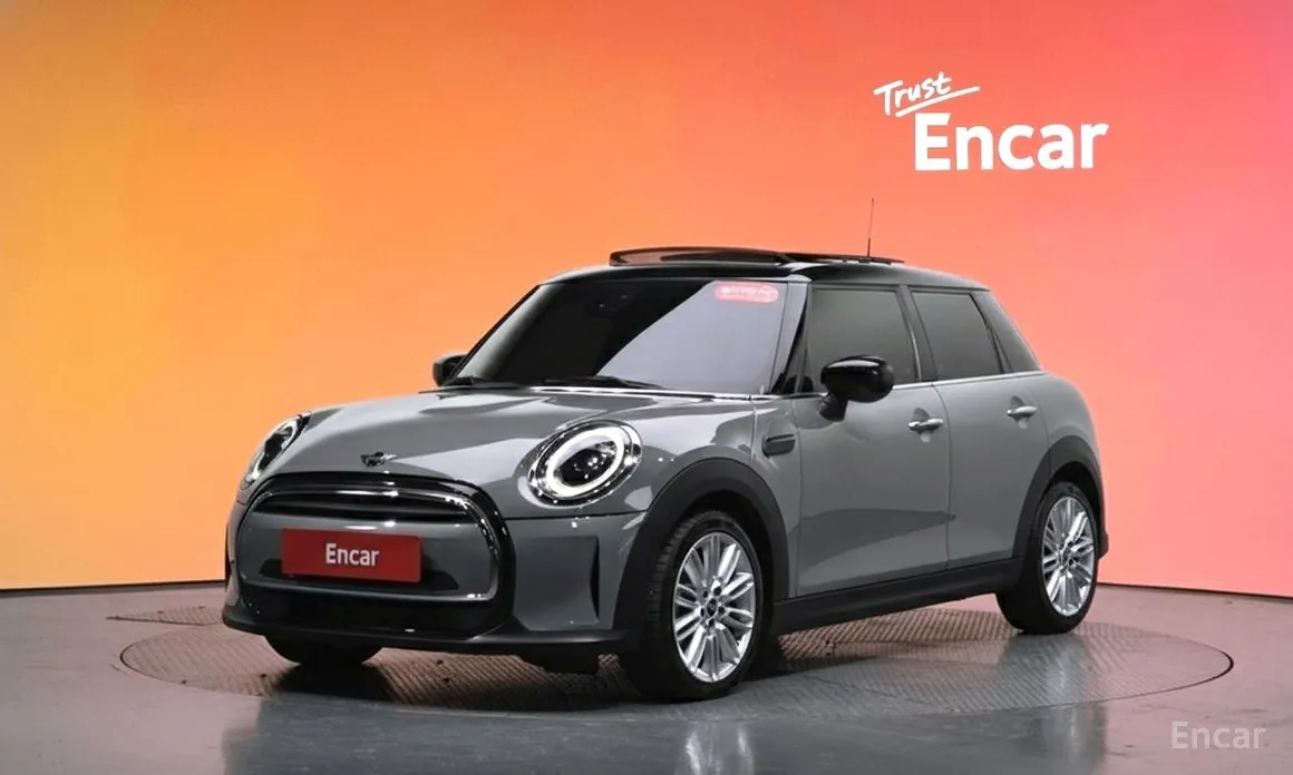 Фото 1 - Mini Cooper