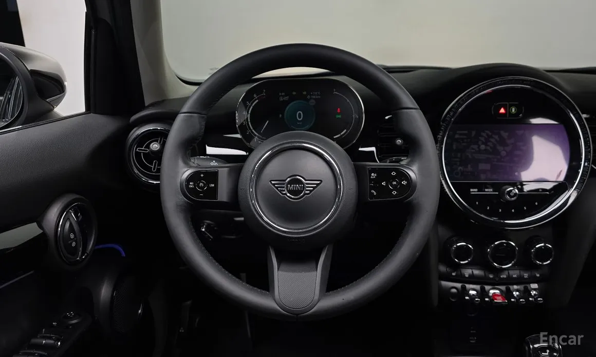 Фото 13 - Mini Cooper